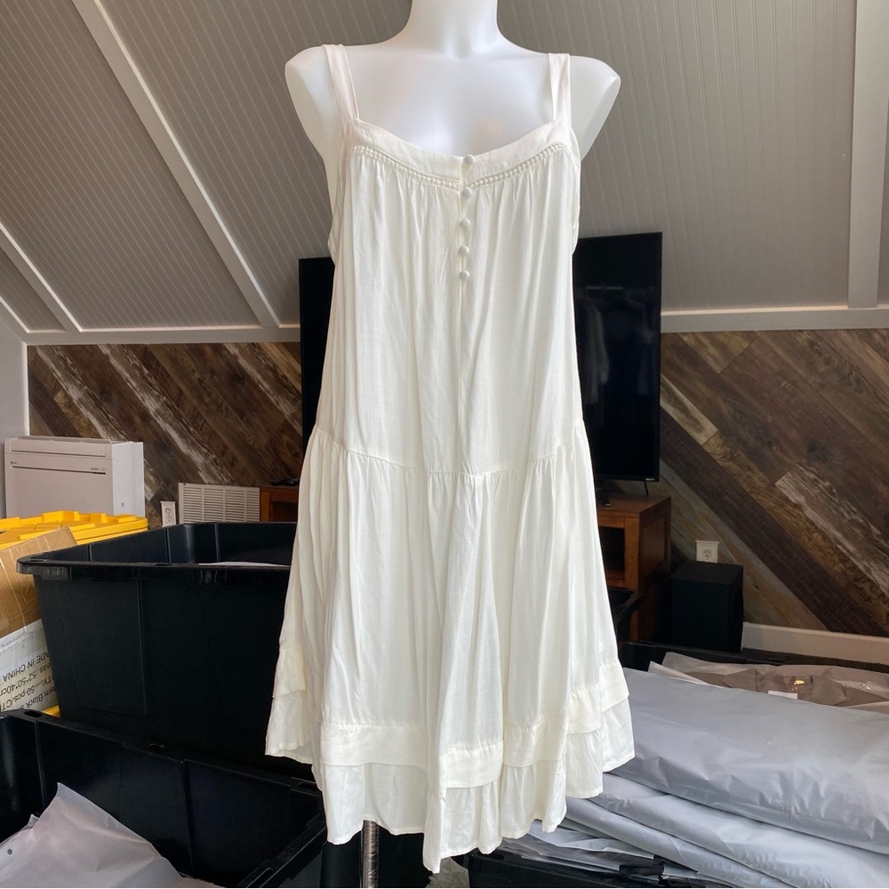 Wild Fable Off-White Sleeveless Dress